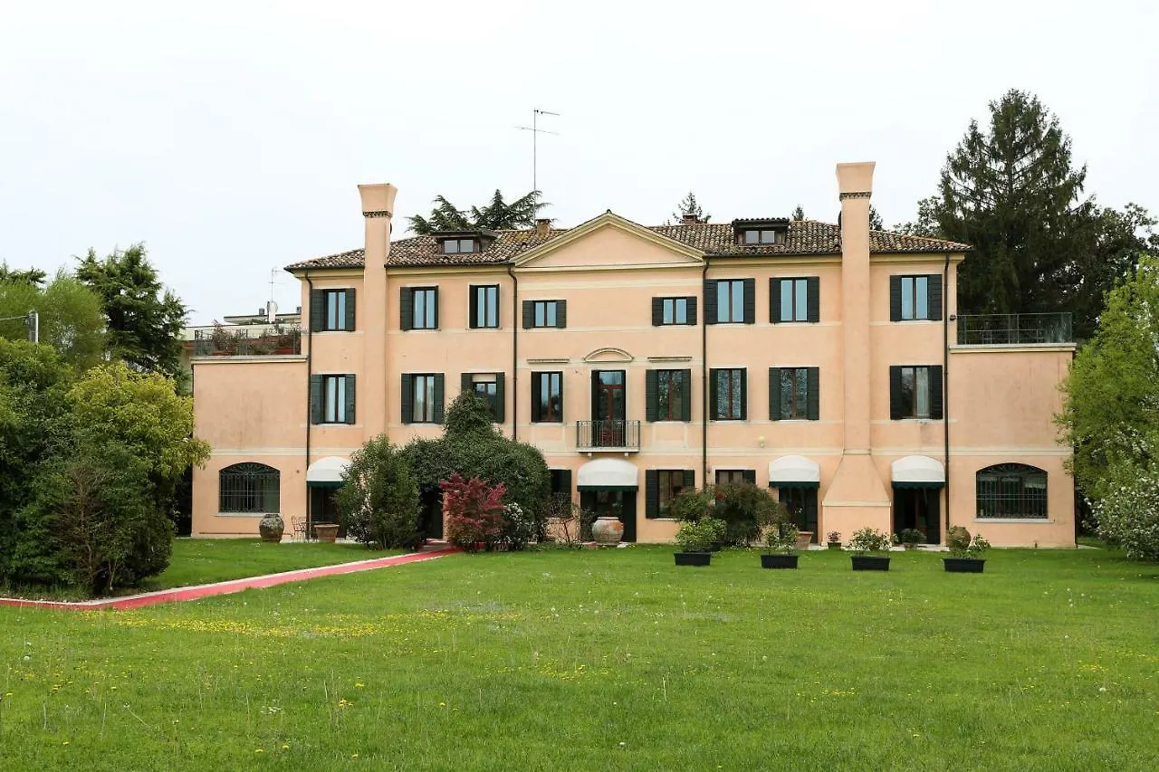 Villa La Fenice Locazione Turistica location