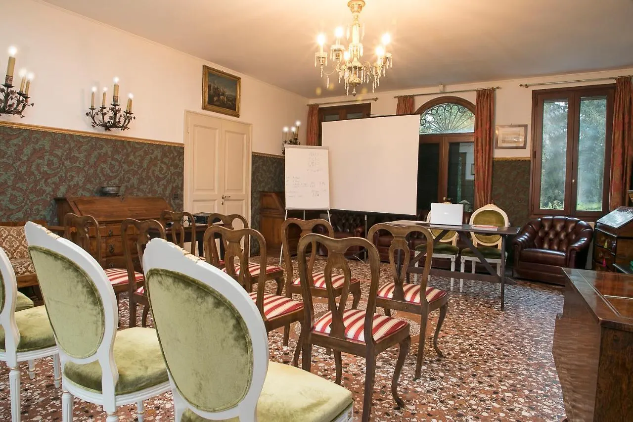 Guest house Villa La Fenice Locazione Turistica Treviso Italy