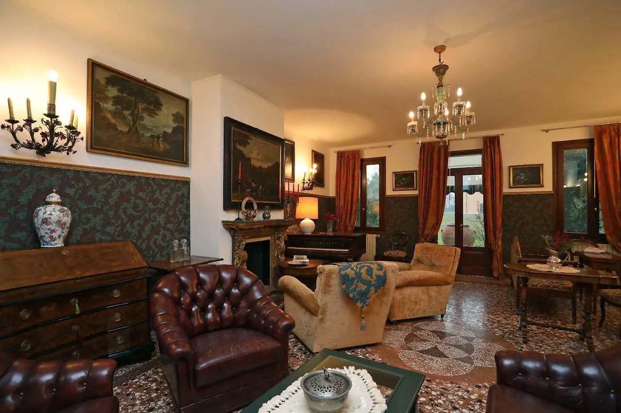 Guest house Villa La Fenice Locazione Turistica Treviso Italy